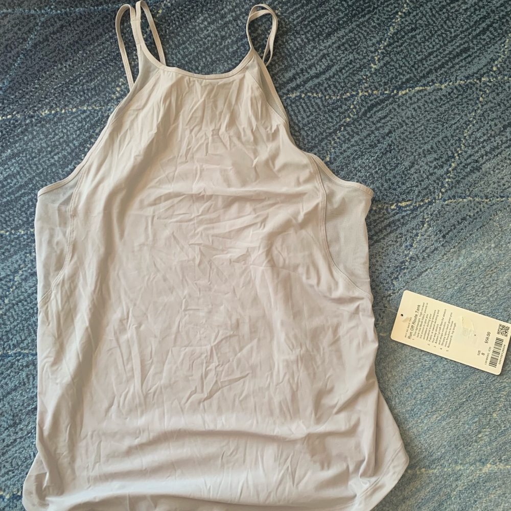 New with tags lululemon run off route tank